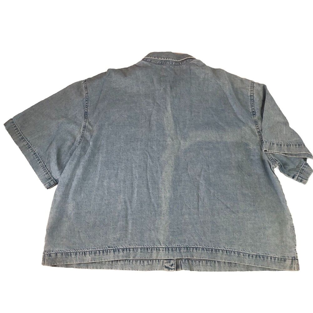 GAP Women’s Light Wash Denim SS Cropped Shirt Button Down Size XXL Tall NWT - Picture 2 of 16